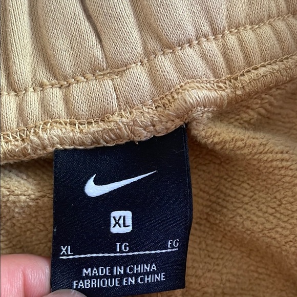 Nike Lebron Strive For Greatness Jogger Pants Size XL - Picture 3 of 6